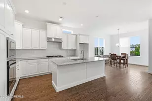 56 Magnolia Dr, Freehold, NJ 07728 - Photo 27