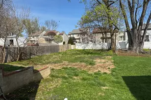 43 Parker St, Freehold, NJ 07728 - Photo 13