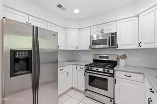 10 Sea Point Dr, Point Pleasant, NJ 08742 - Photo 25