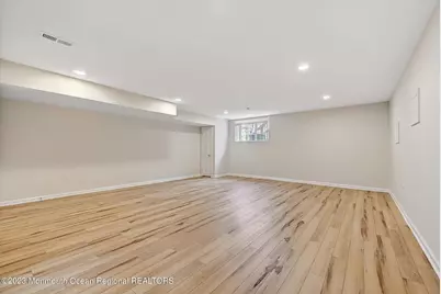 7 Harbor Bay Circle, Laurence Harbor, NJ 08879 - Photo 33