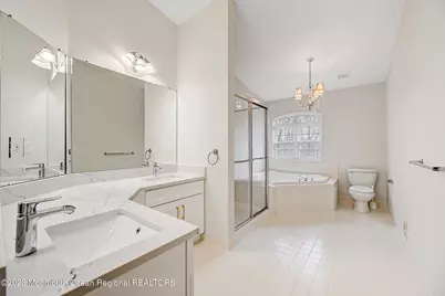 7 Harbor Bay Circle, Laurence Harbor, NJ 08879 - Photo 21