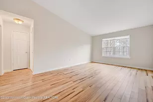 7 Harbor Bay Cir, Laurence Harbor, NJ 08879 - Photo 17