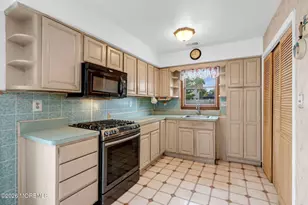 29 Williams Ave, North Middletown, NJ 07748 - Photo 19