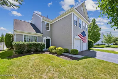 46 Baltusrol Drive, Manalapan Township, NJ 07726 - Photo 3
