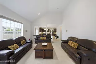 15 Ellis Ct, Morganville, NJ 07751 - Photo 23