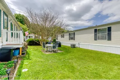 25 Village Road, Morganville, NJ 07751 - Photo 25