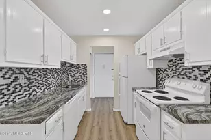 14 Pine Cluster Cir, Manalapan Township, NJ 07726 - Photo 1