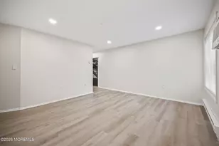 14 Pine Cluster Cir, Manalapan Township, NJ 07726 - Photo 15