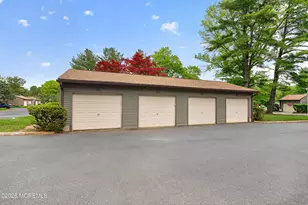 17 Belmont Ct, Red Bank, NJ 07701 - Photo 7