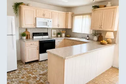 47 Castle Harbor Drive, Toms River Township, NJ 08757 - Photo 7