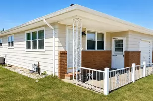 47 Castle Harbor Dr, Toms River Township, NJ 08757 - Photo 3