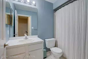 16 Gloucester Ct, Freehold, NJ 07728 - Photo 19