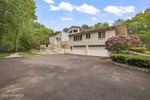 44 Nikki Ct, Morganville, NJ 07751 - Photo 33