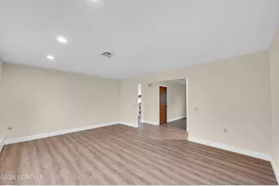 27 Tropicana Court, Toms River Township, NJ 08757 - Photo 17