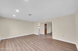 27 Tropicana Ct, Toms River Township, NJ 08757 - Photo 17