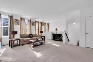 49 Creekside Wy, Burlington, NJ 08016 - Photo 13
