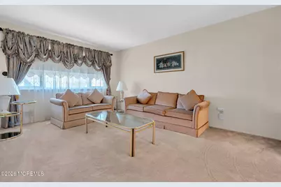 52 Cresci Boulevard, Hazlet Township, NJ 07730 - Photo 13