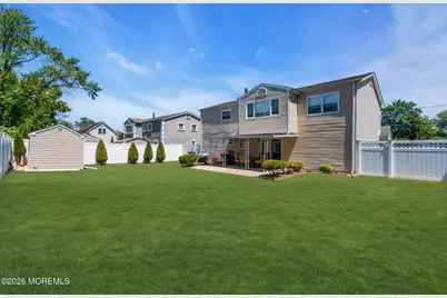 52 Cresci Boulevard, Hazlet Township, NJ 07730 - Photo 3