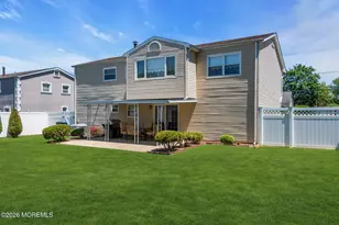 52 Cresci Blvd, Hazlet Township, NJ 07730 - Photo 29