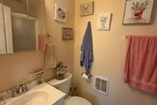 96 Compton St, Belford, NJ 07718 - Photo 3