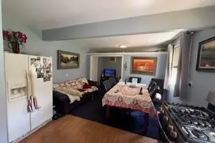 96 Compton St, Belford, NJ 07718 - Photo 5