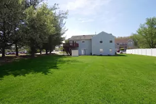 2 Gina Dr, Hazlet Township, NJ 07730 - Photo 5