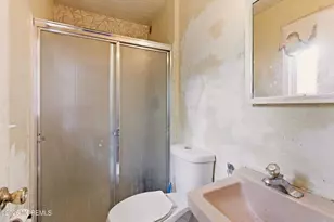 9 Camelot Ct, Manalapan Township, NJ 07726 - Photo 15