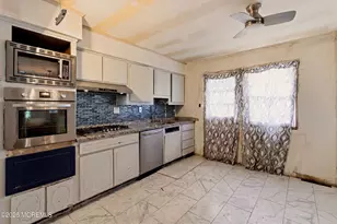 9 Camelot Ct, Manalapan Township, NJ 07726 - Photo 9