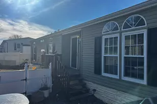 83 Seattle Slew Dr, Howell Township, NJ 07731 - Photo 21