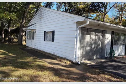 8 Nevada Drive #B, Whiting, NJ 08759 - Photo 17