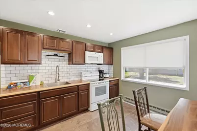 21 A Texas Boulevard, Whiting, NJ 08759 - Photo 9