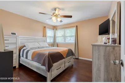 1801 Broadway Boulevard, Toms River Township, NJ 08757 - Photo 11