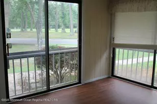 134 Amberly Dr, Manalapan Township, NJ 07726 - Photo 7