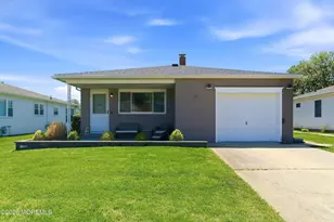 897 Jamaica Blvd, Toms River Township, NJ 08757 - Photo 5