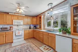 902 Oak Ridge Terrace, Whiting, NJ 08759 - Photo 19