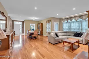 172 Sylvan Lake Blvd, Bayville, NJ 08721 - Photo 9