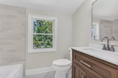 620 Tiller Avenue, Beachwood, NJ 08722 - Photo 21