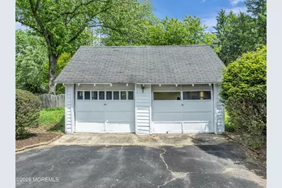 43 Devonshire Court, Middletown, NJ 07748 - Photo 5