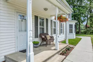 43 Devonshire Ct, Middletown, NJ 07748 - Photo 3