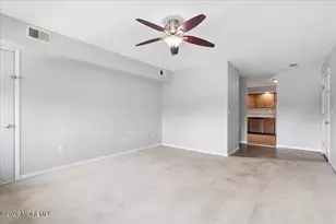 C10 Avon Dr, East Windsor Township, NJ 08520 - Photo 7