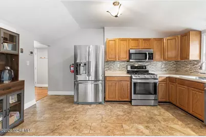 339 Raritan Boulevard, Keyport, NJ 07735 - Photo 13
