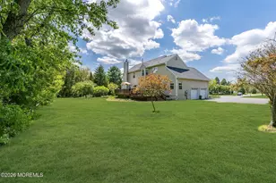 51 Manfre Ct, Freehold, NJ 07728 - Photo 91
