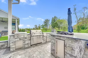 49 Pasture Dr, Farmingdale, NJ 07727 - Photo 9
