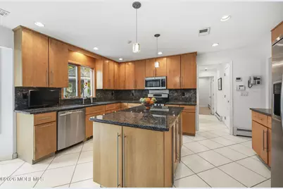5 Emmons Court, Marlboro Township, NJ 07746 - Photo 15