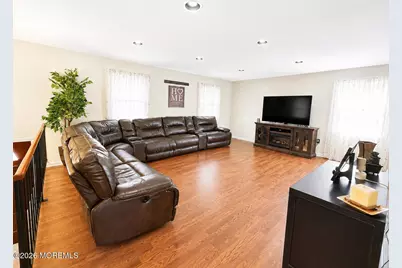 19 Prescott Drive, Marlboro Township, NJ 07746 - Photo 5