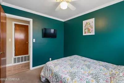 212 Princeton Road, Sayreville, NJ 08859 - Photo 15