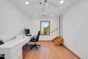 25 Cherry Hill Ln, Manalapan Township, NJ 07726 - Photo 29