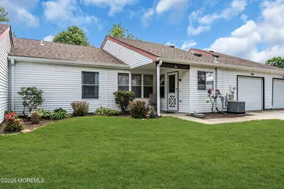 815B Liverpool Circle, Manchester Township, NJ 08759 - Photo 17