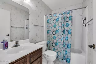 815B Liverpool Cir, Manchester Township, NJ 08759 - Photo 13