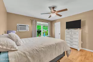 42 Manchester Ct, Red Bank, NJ 07701 - Photo 29
